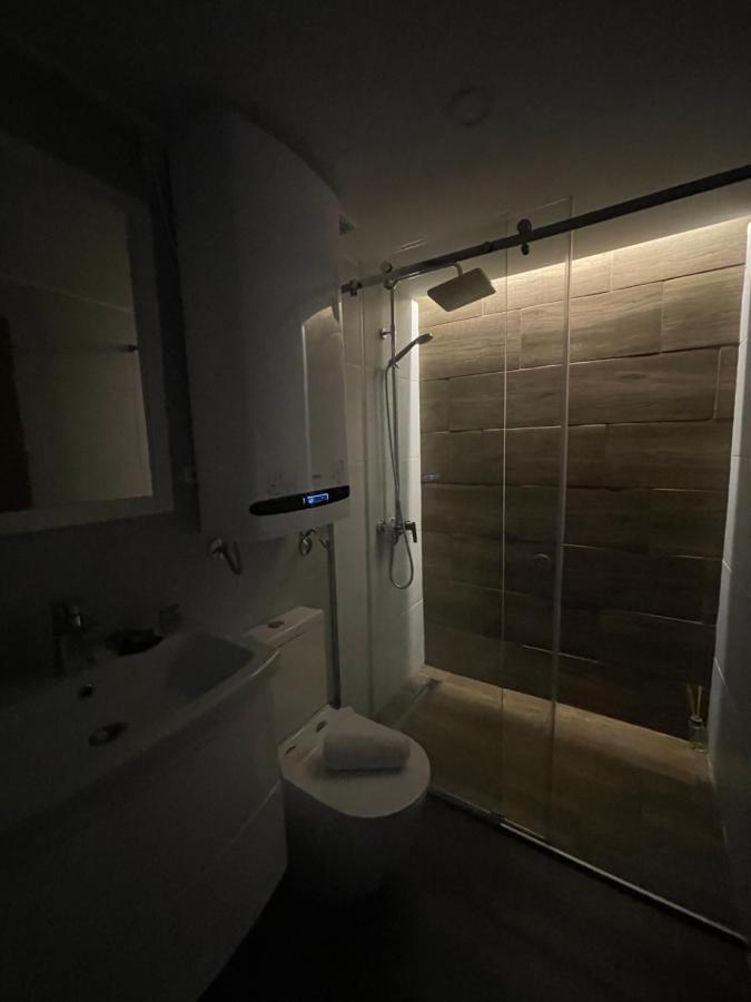 Leo Apartment Nis Luaran gambar